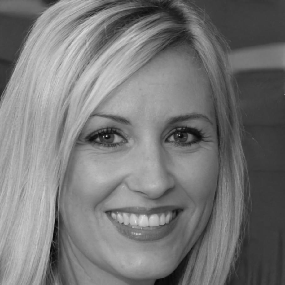 Ritratto professionale di Elisa Ferrero